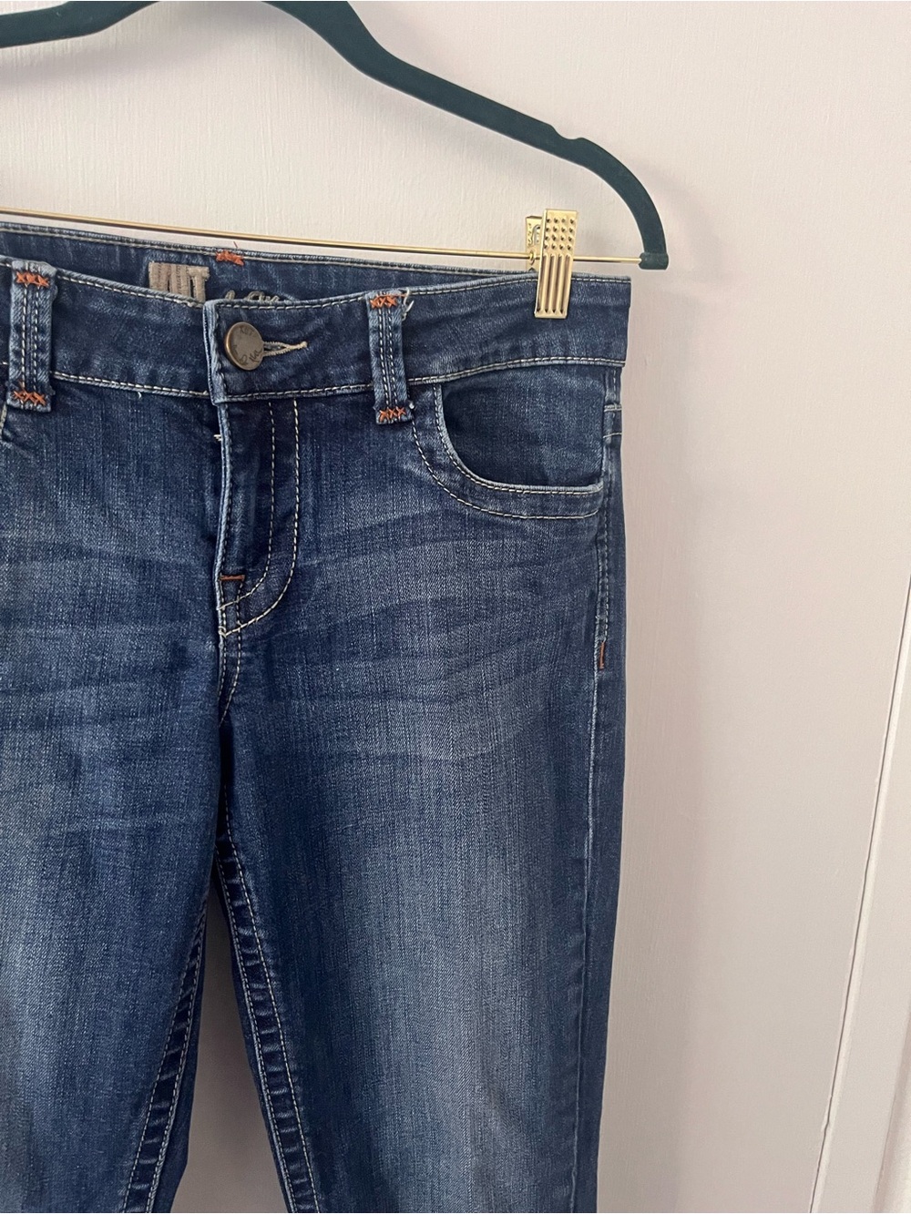Kut from the Kloth Natalie High Rise Bootcut Jeans Embroidered Flap Pockets 6 - Picture 2 of 14
